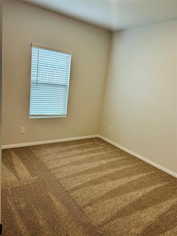 Building Photo - 300 Stockton Dr