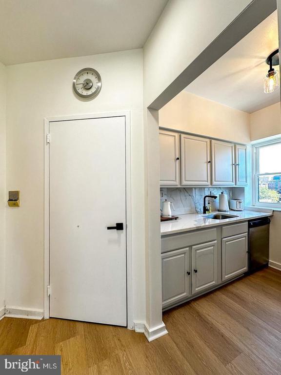 Building Photo - 80 New York Ave NW