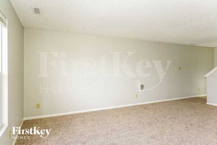 Building Photo - 8837 Hosta Way