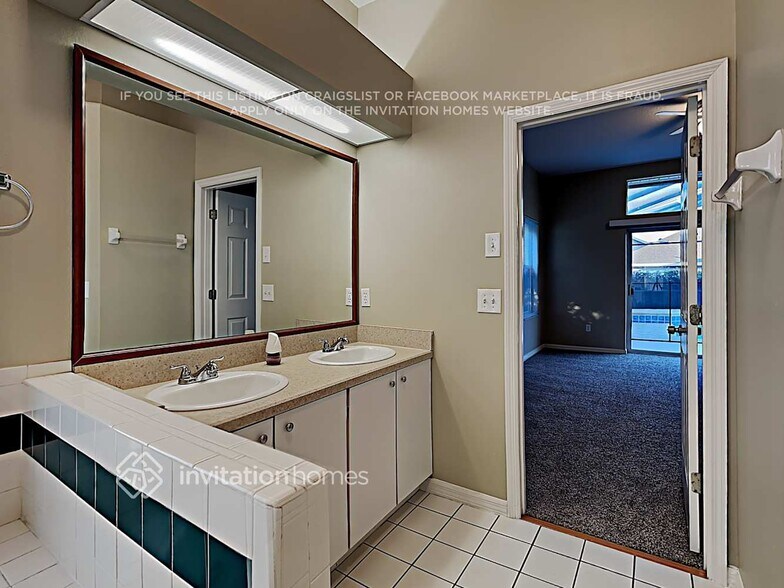 Building Photo - 1008 Quaker Ridge Ct