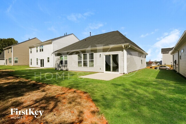 Building Photo - 1111 Mission Hill Ln