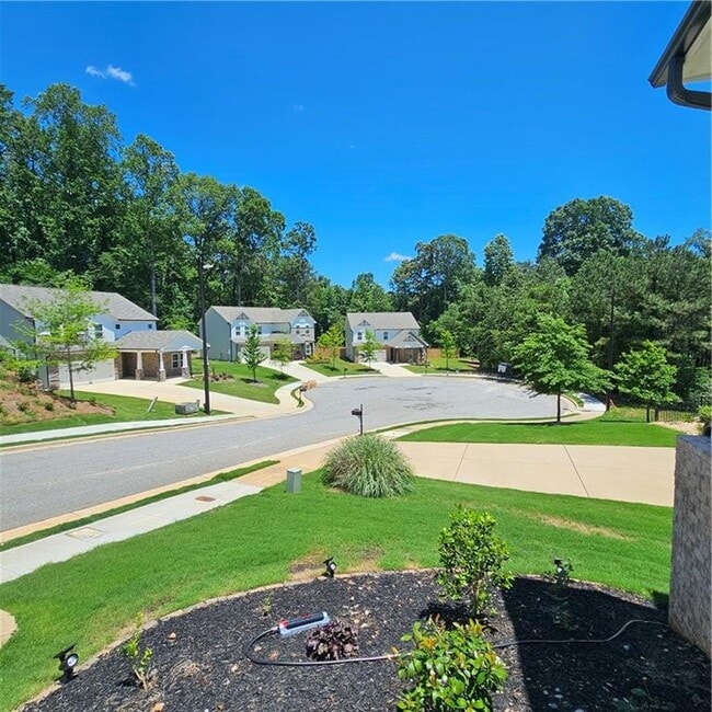 Building Photo - 3682 Bradford Way