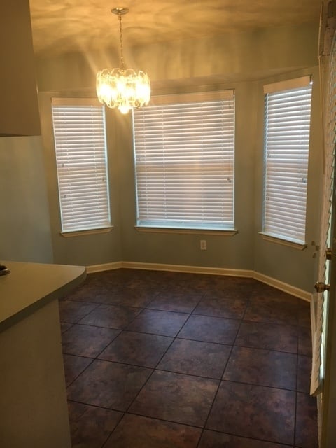 Building Photo - Spacious Home Convenient to Tyndall AFB, Shopping & More!