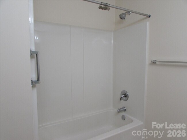 Building Photo - 113 Steam Engine Dr