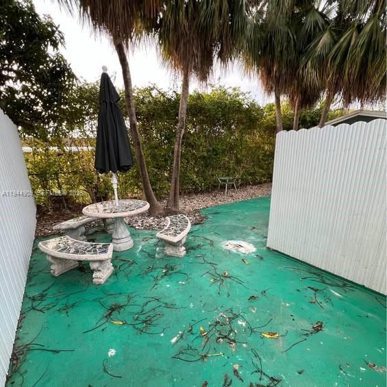 Building Photo - 25420 SW 124th Pl