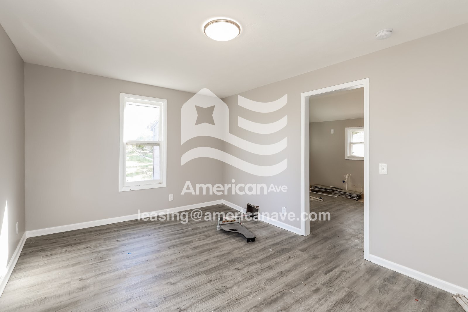 Building Photo - 2409 S 41st St