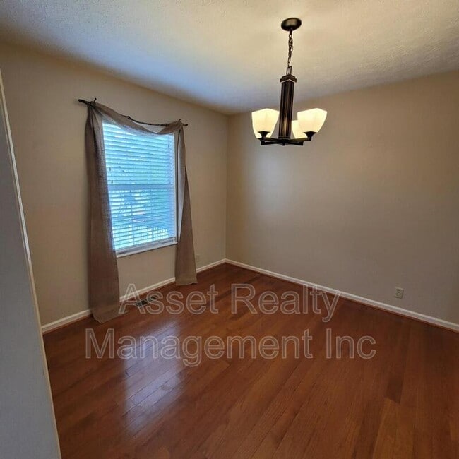 Building Photo - 8813 Quails Bend Ln