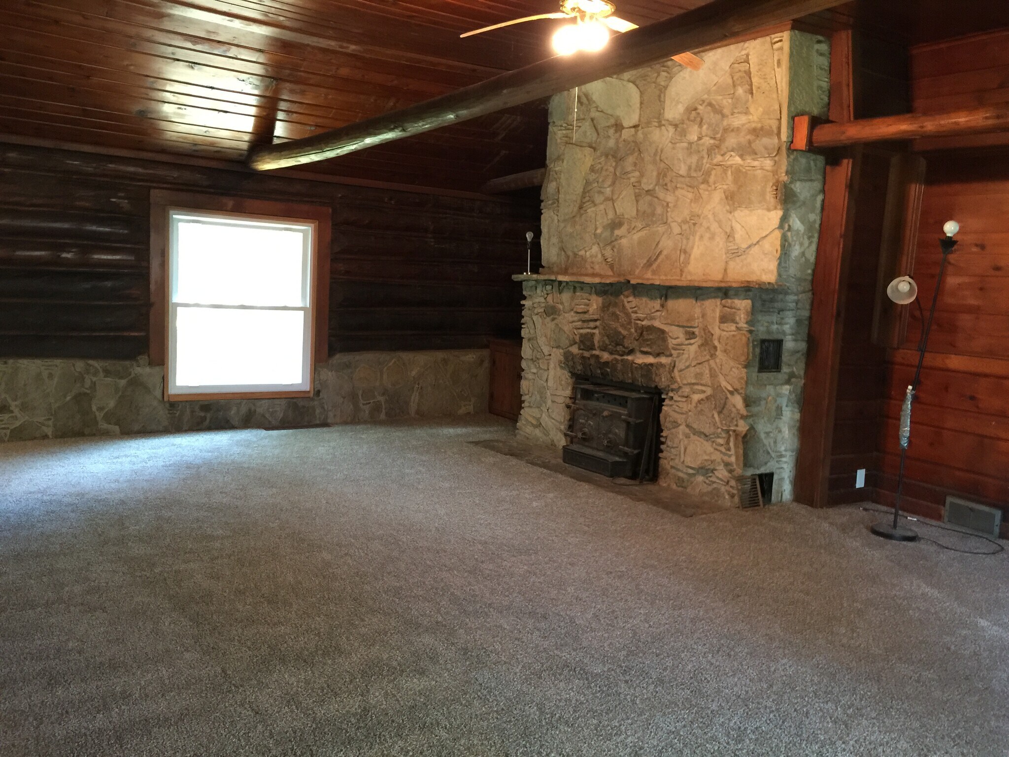 Large Living Room - 7216 S Berkley Ave