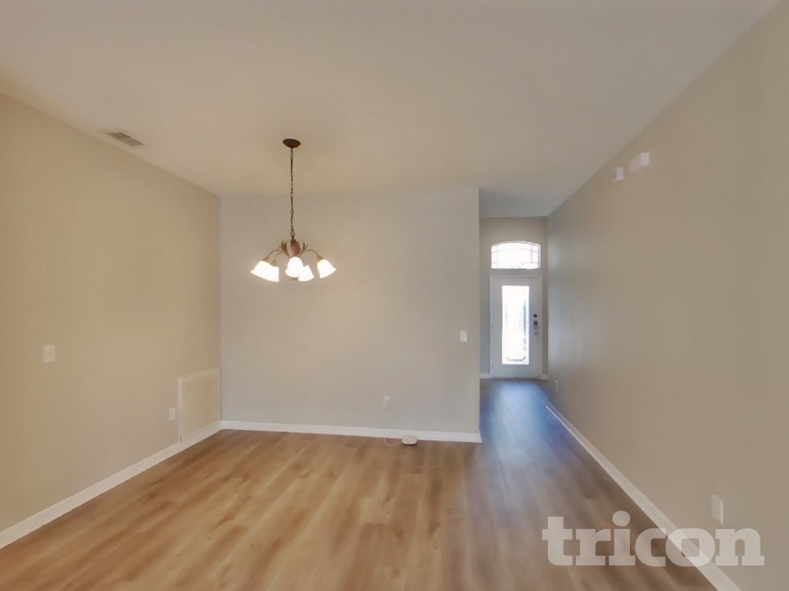 Building Photo - 12423 Ridgedale Dr