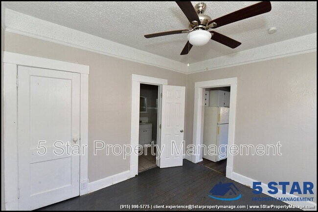 Building Photo - 3519 Douglas Ave