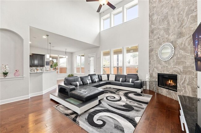 Building Photo - 3804 Carya Dr