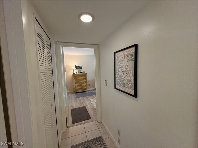 Building Photo - 5665 Trailwinds Dr