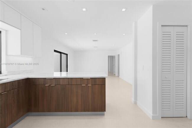 Building Photo - 7915 SW 166th St