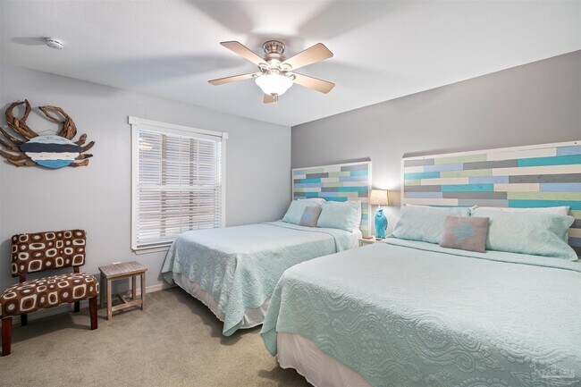 Building Photo - 14180 River Rd