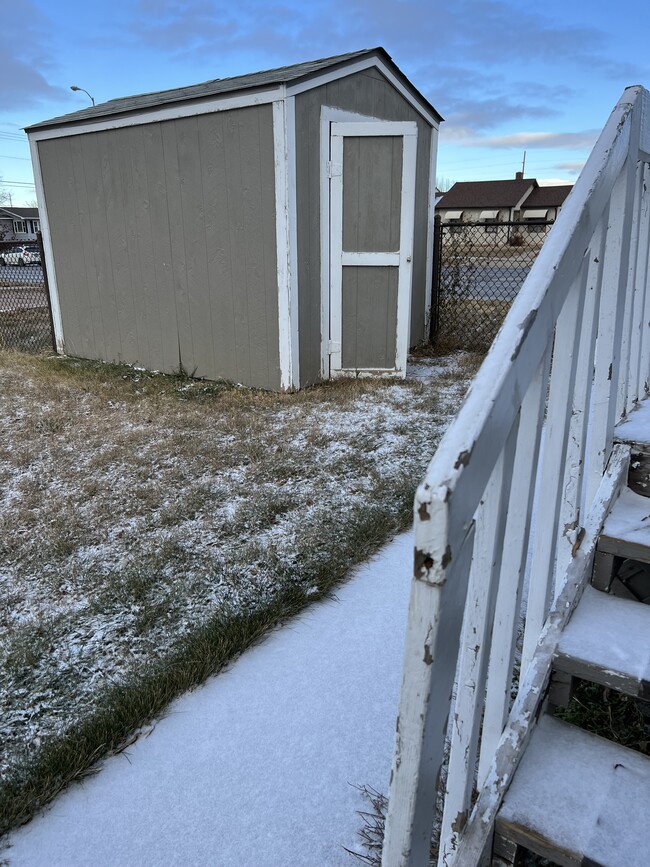 Unit shed and fenced yard - 617 Haines Ave