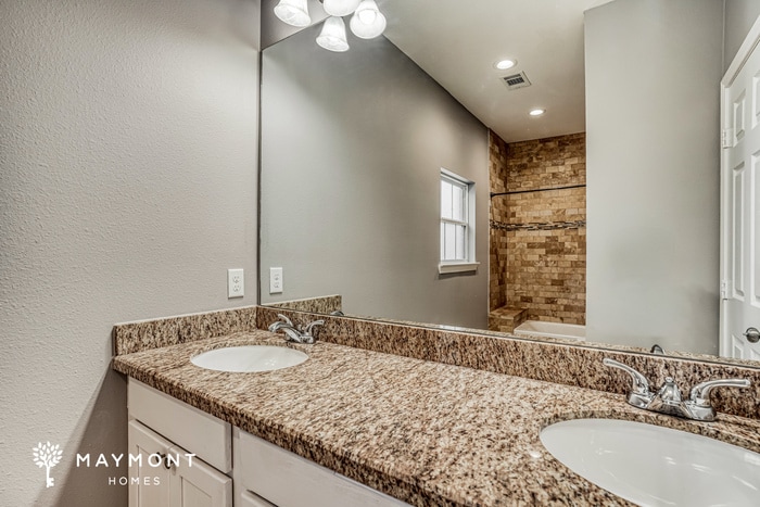 Building Photo - 14623 Sanour Dr