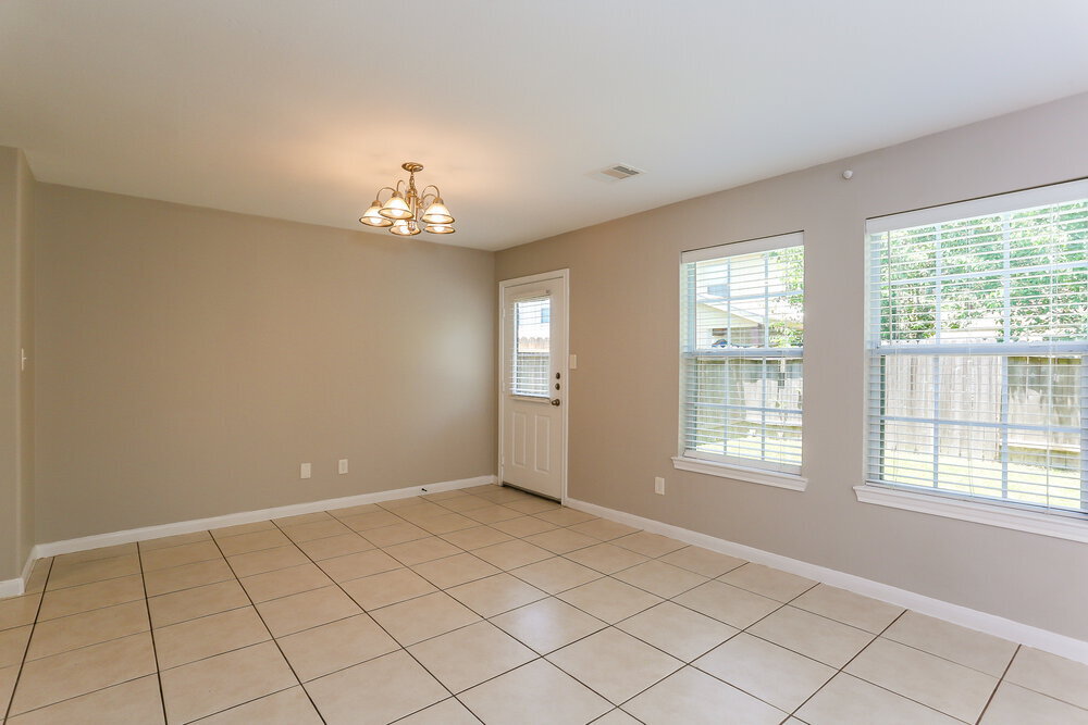 Building Photo - 4946 S Cancun