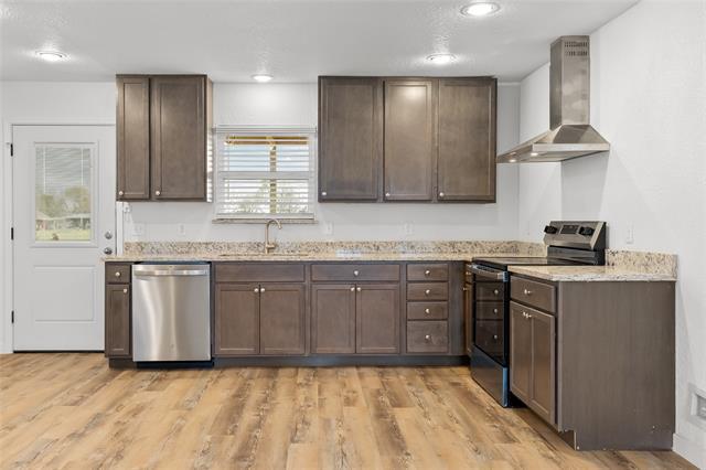 Building Photo - 6934 Simmons Dr