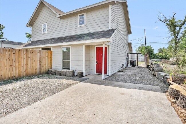 Primary Photo - 2156 Hopper Rd