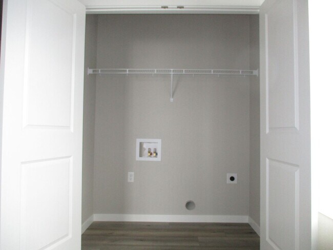 Building Photo - 3 Bed, 2.5 Bath Home in Berthoud - Built 2024 - 2-Car Garage, Home is facing the Mountains