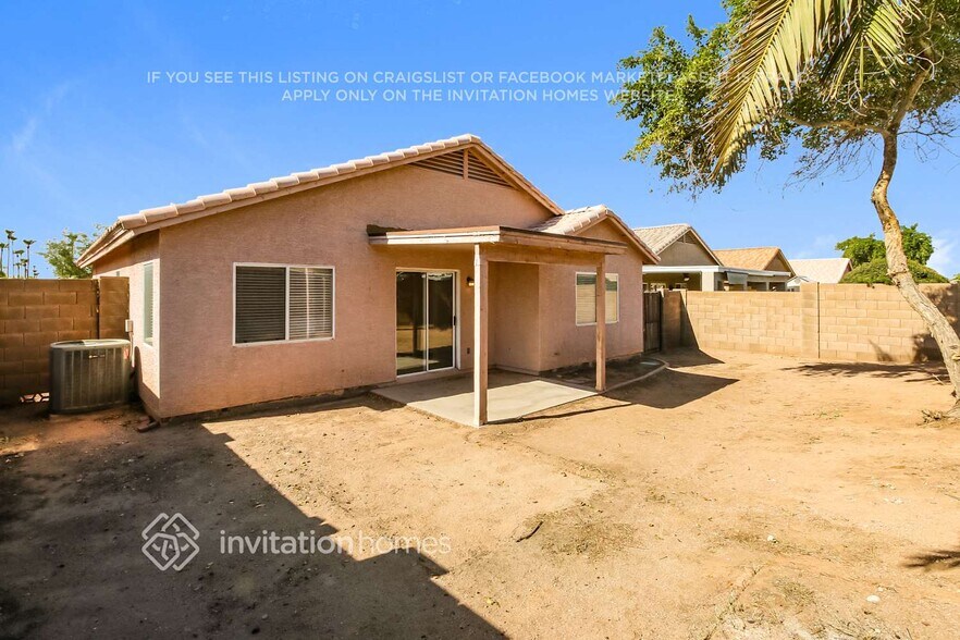 Building Photo - 11446 E Cicero St