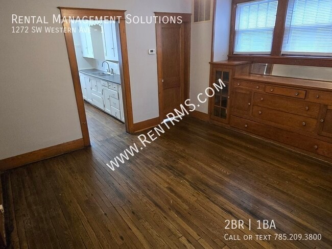 Building Photo - 1272 SW Western Ave