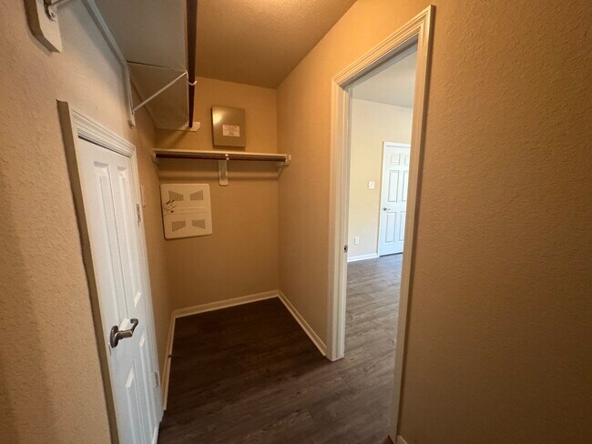 Building Photo - 13108 Shallow Falls Ln