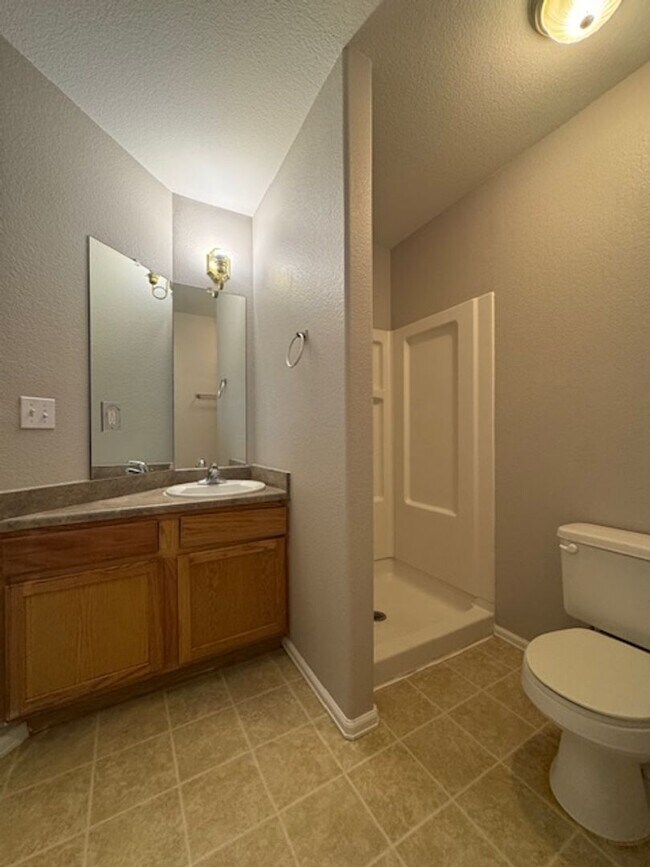 Building Photo - Charming 3BD Townhome in Gated Community just minutes from Peterson AFB & Fort Carson - Security ...