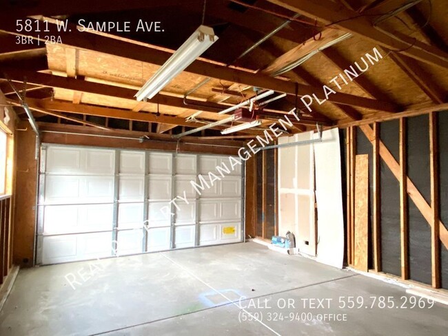 Building Photo - $2,095 Polk & Sierra, 3 Bedrooms - W. Samp...