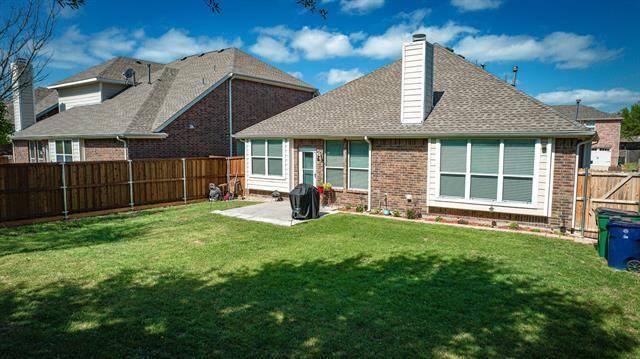 Building Photo - 2113 Lanshire Dr