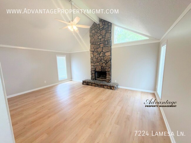 Building Photo - 7224 Lamesa Ln
