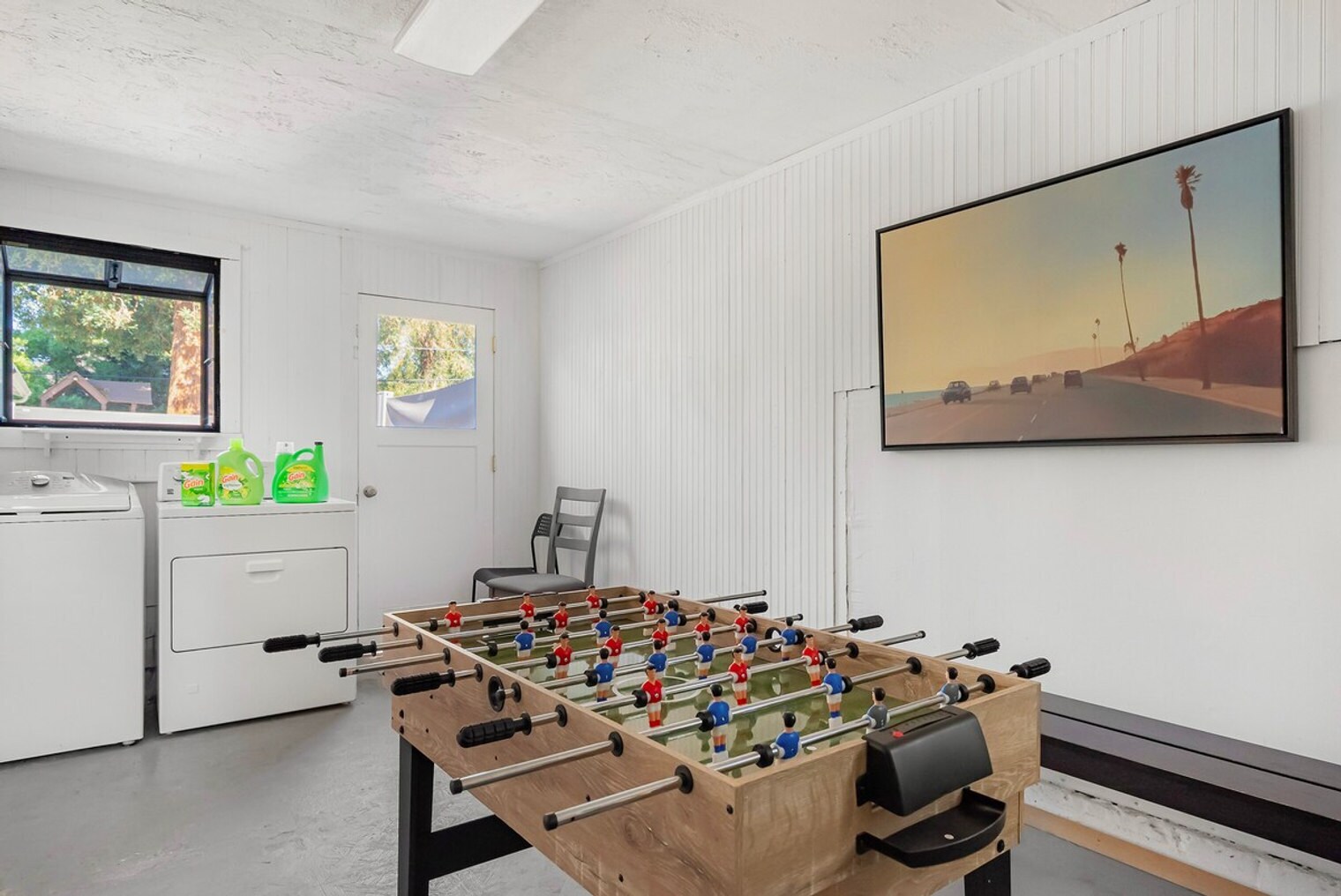 Building Photo - 2391 Shibley Ave