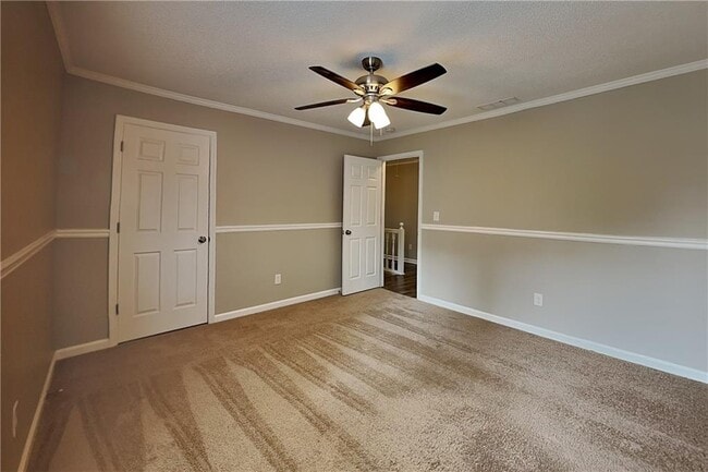 Building Photo - 4759 Shallow Ridge Rd NE