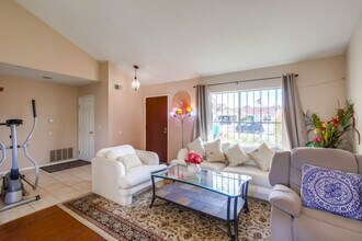 Building Photo - 6434 Bullock Dr