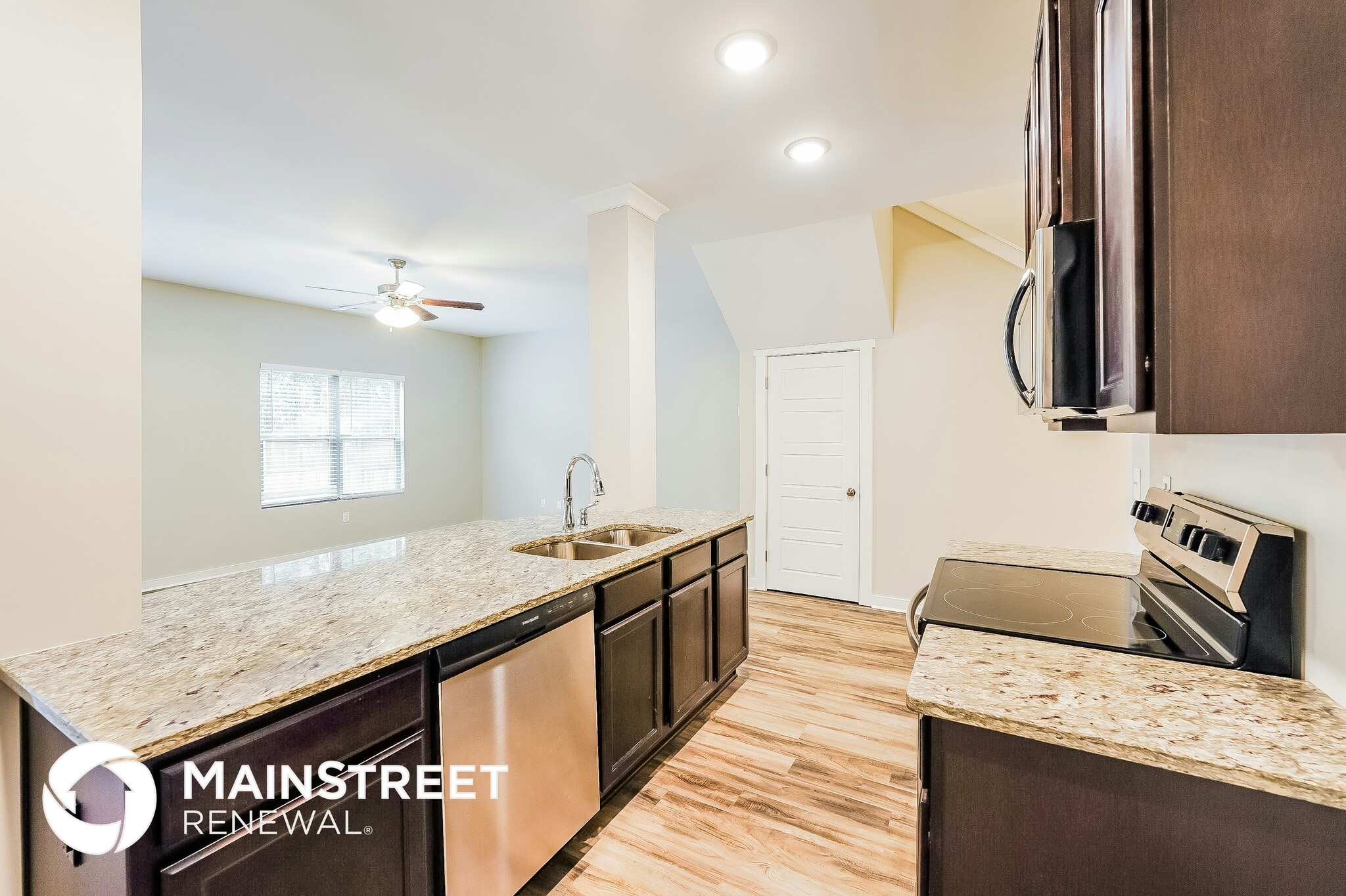 Building Photo - 635 Briar Ridge Cir