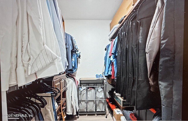 Building Photo - 9252 San Jose Blvd