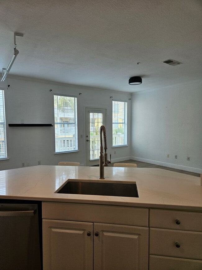 Building Photo - New listing North Quarter of Downtown Orlando+