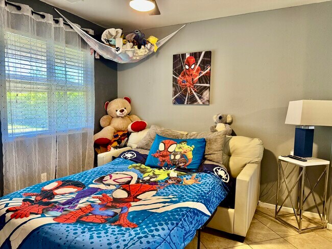 Building Photo - 13539 Quinta Way