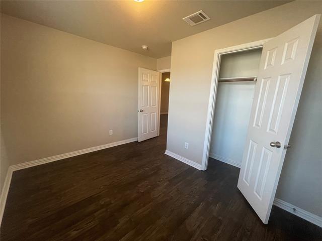 Building Photo - 3124 S Cherry Ln