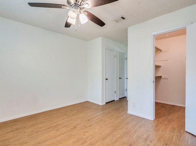 Building Photo - 3404 Willowrun Cove