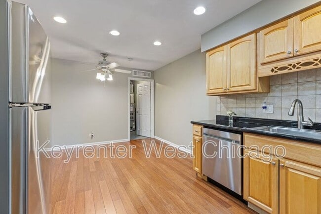 Building Photo - 1756 Gilberto St