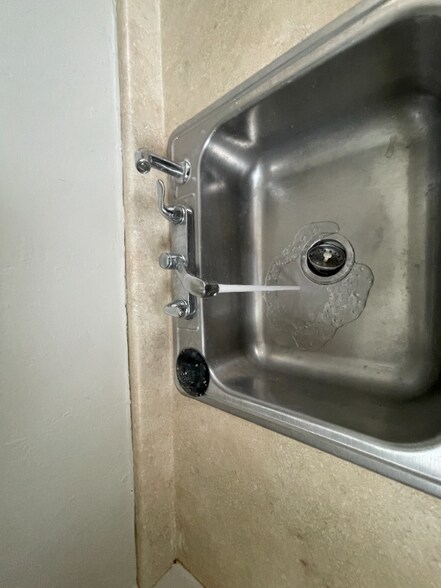 Building Photo - 1322 Brownell Ave