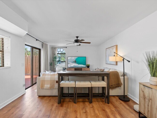 Building Photo - 4025 Village Dr