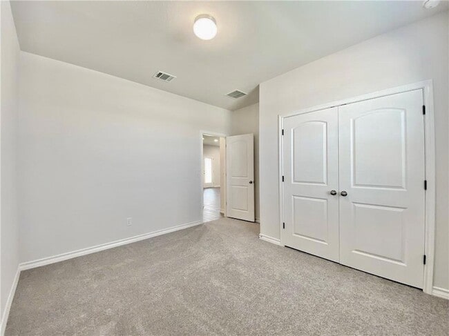 Building Photo - 208 Caisson Trl