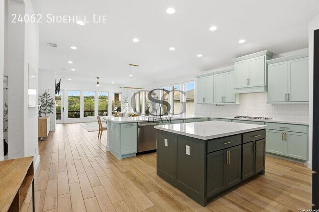 Building Photo - 24062 Sidehill Lie