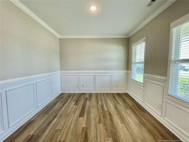 Building Photo - 141 Burnside Dr