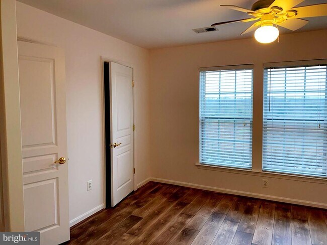 Building Photo - 1808 Monocacy View Cir