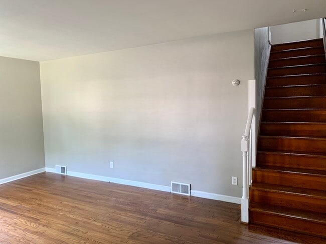 Building Photo - 676 Harrison Ave