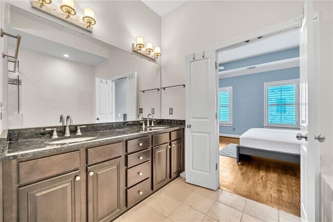 Building Photo - 3676 Brookhaven Manor Crossing NE