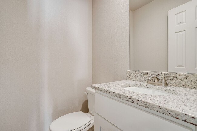 Building Photo - COMPLETELY Remodeled!!